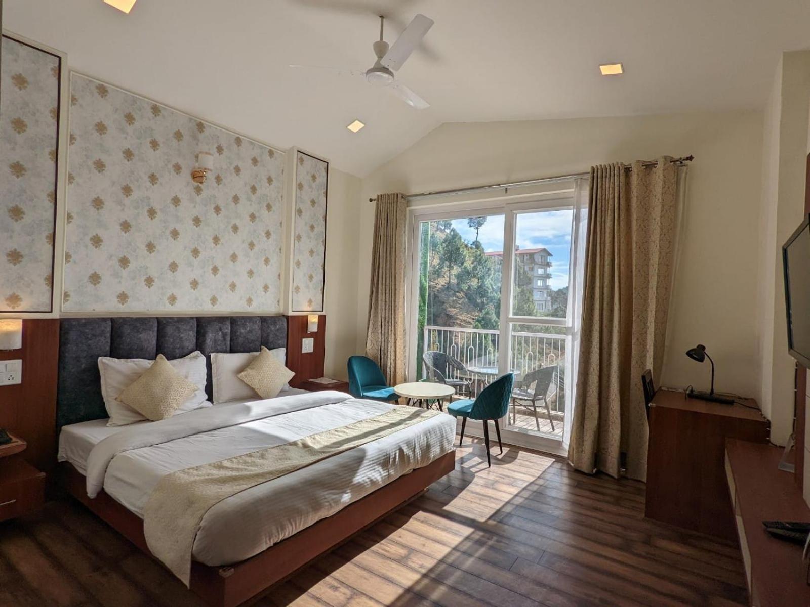 Hotel Le Halcyon , Kasauli Солан Экстерьер фото